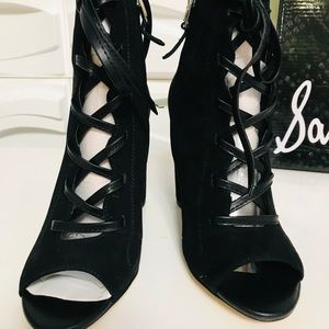 Sam& Edelman black suede booties size 5.5